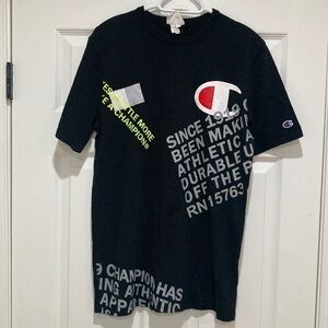 Men’s Champion t-shirt